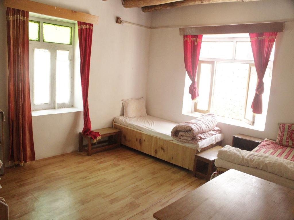 Tsetan Guest House Léh Exteriér fotografie